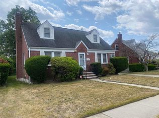 191 Freeman Ave, Elmont, NY 11003