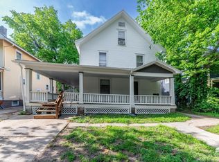 1521 Leavenworth St, Manhattan, KS 66502