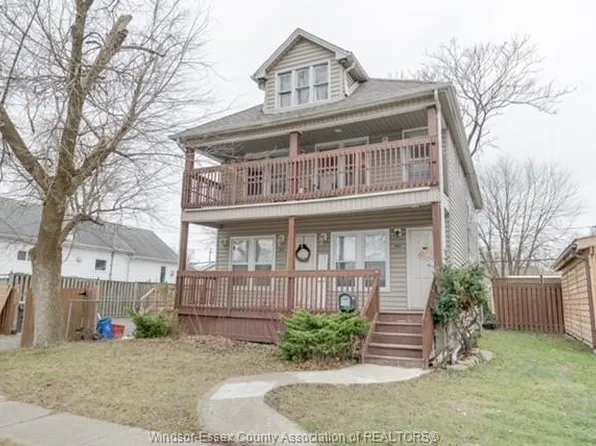 843 Ellrose Ave, Windsor, ON N8Y 3W6