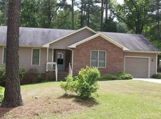 420 Randolph Ave, Fayetteville, NC 28311