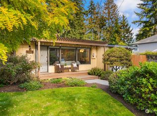 3202 NE 163rd St, Lake Forest Park, WA
