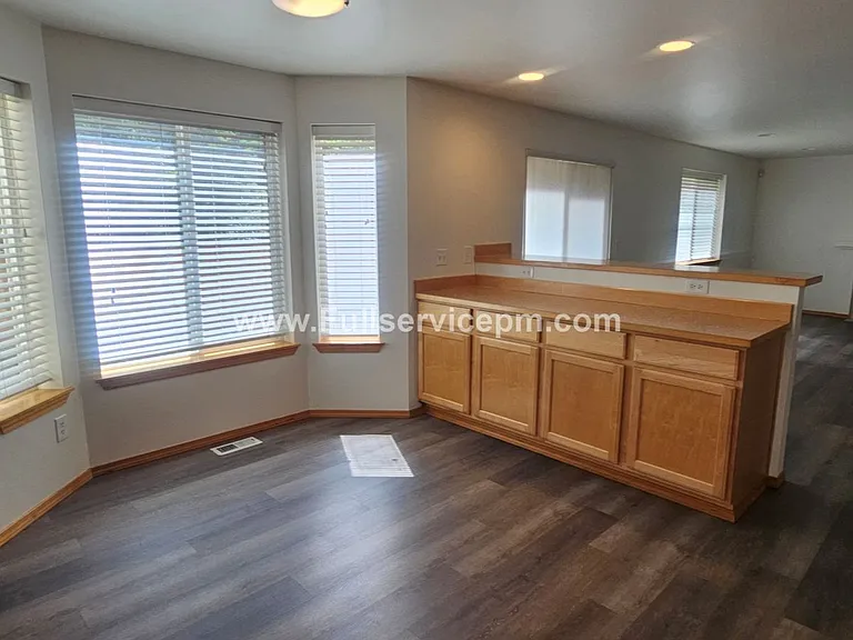 22607 SE 287th Pl — Photo 7