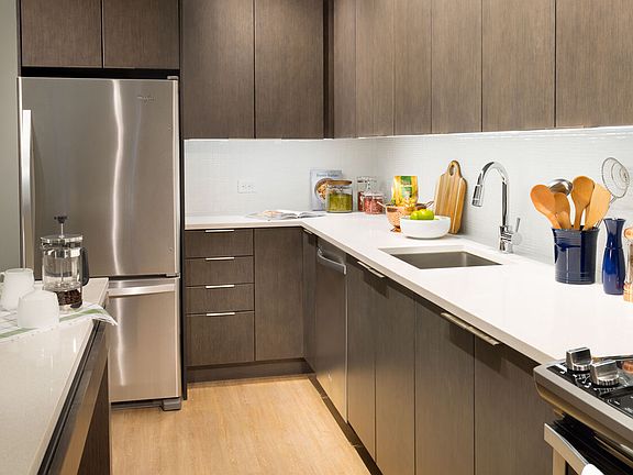 2nd image of 474 Warren St #2360