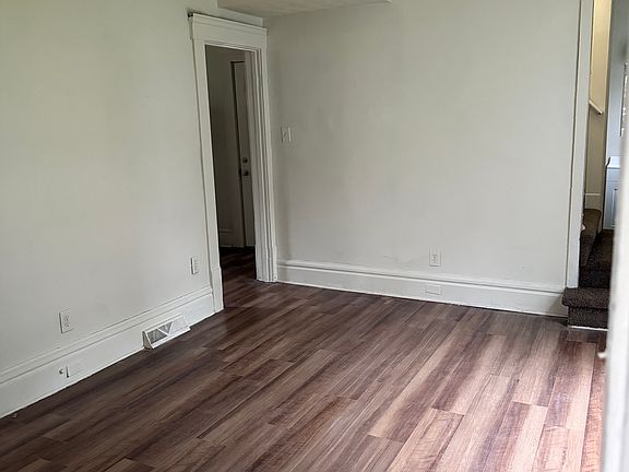 3rd image of 244 Arch St