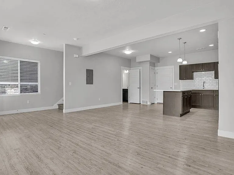 Calla Homes — Photo 9