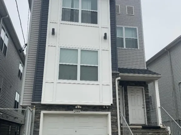 299 N 13th St, Newark, NJ 07107