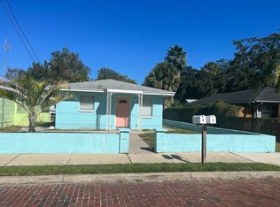 50 W Boyer St #B, Tarpon Springs, FL 34689