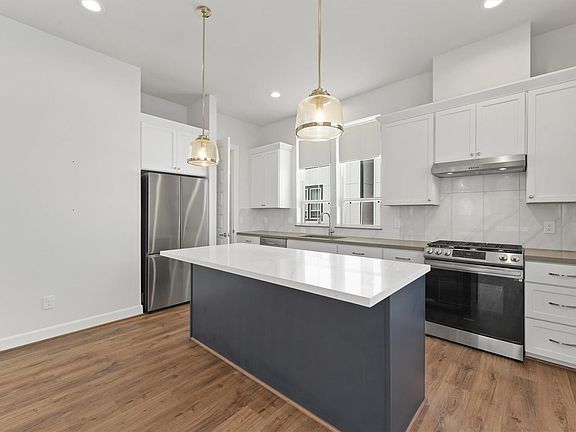 4th image of 2802 Grand Fountains Dr #G