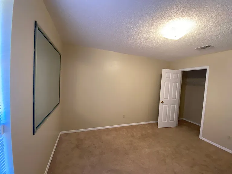 24 Neptune Dr — Photo 30