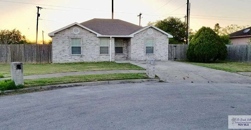 1st image of 7809 Palm Grove Dr