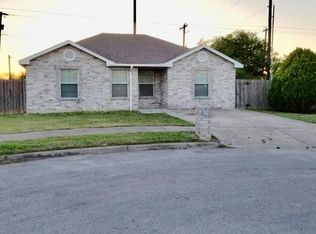 7809 Palm Grove Dr, Brownsville, TX 78521