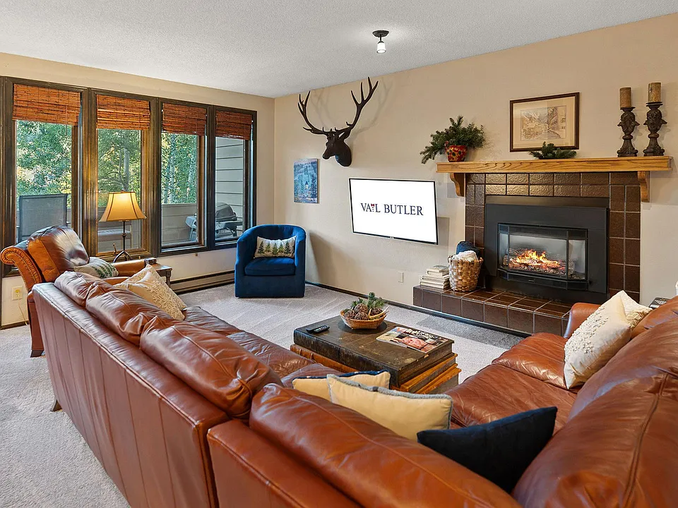 635 N Frontage Rd W #23C