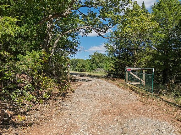 3rd image of 21427 S Rock Creek Rd