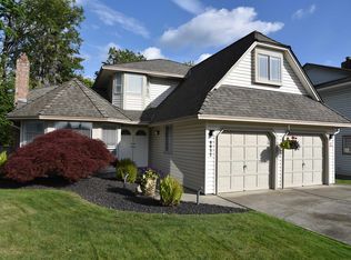 8832 143rd St, Surrey, BC V3V7T2