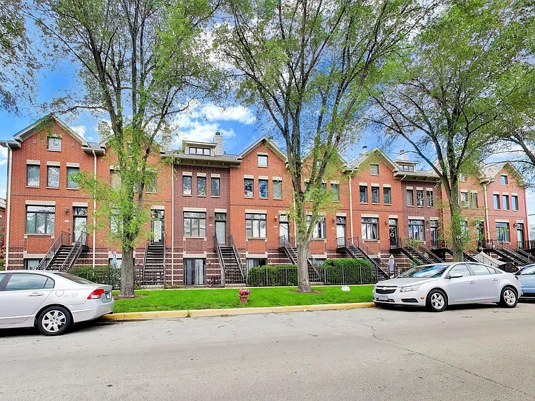 1806 W Argyle St #G — Photo 26
