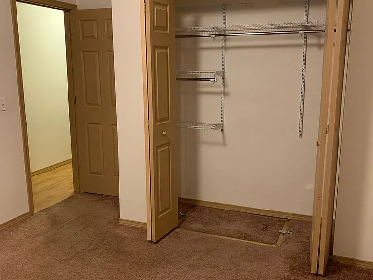7621 Snow View Dr — Photo 21