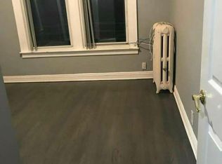 32-68 45th St #2R, Astoria, NY 11103