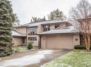 1159 Inverness Ln #7, Stow, OH 44224