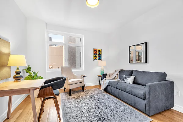 Sold by Compass | media 10