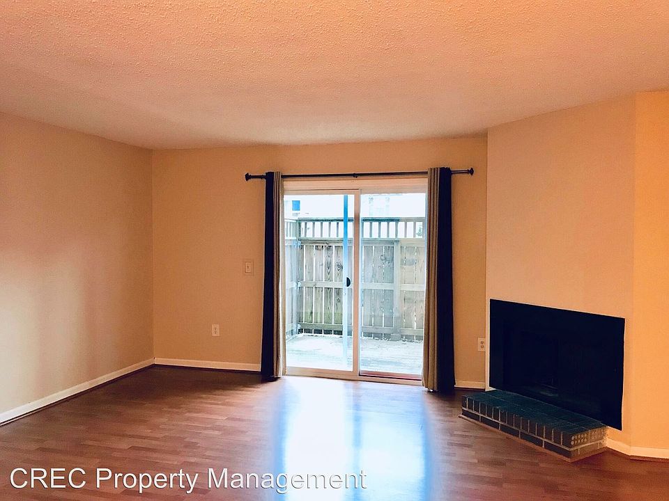 1st image of 1402 Camp Rd APT 2C