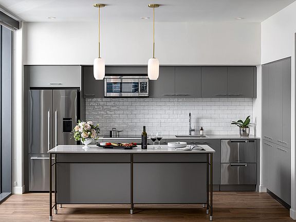 5th image of 1011 E Cumberland Ave #1812