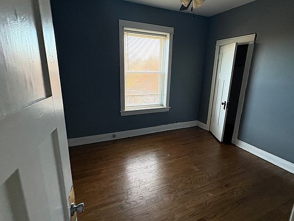 4th image of 3850 W Van Buren St APT 3