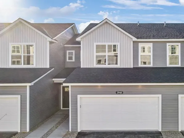 4743 Cottongrass Ln, Excelsior, MN 55331