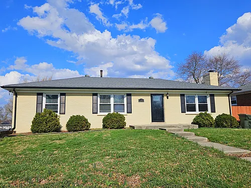 549 Radcliffe Rd Photo 1