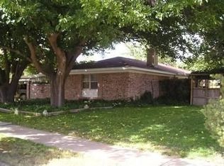607 Barnett Dr, Roswell, NM 88203