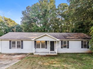 1425 Dillon Rd, Austell, GA 30168