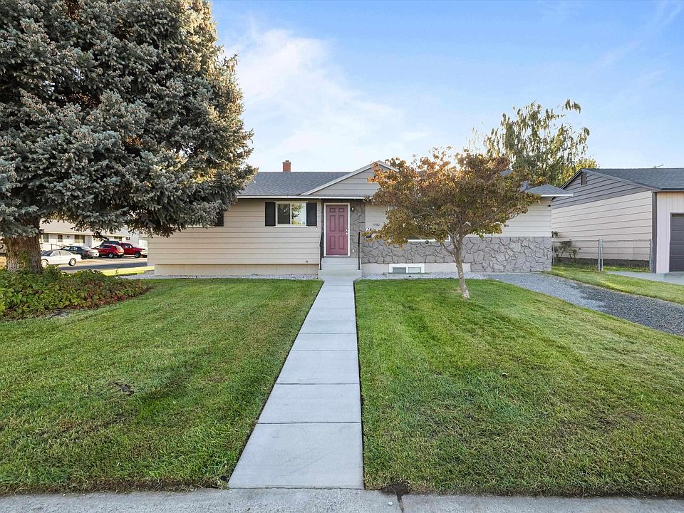 1st image of 1930 Lassen Ave