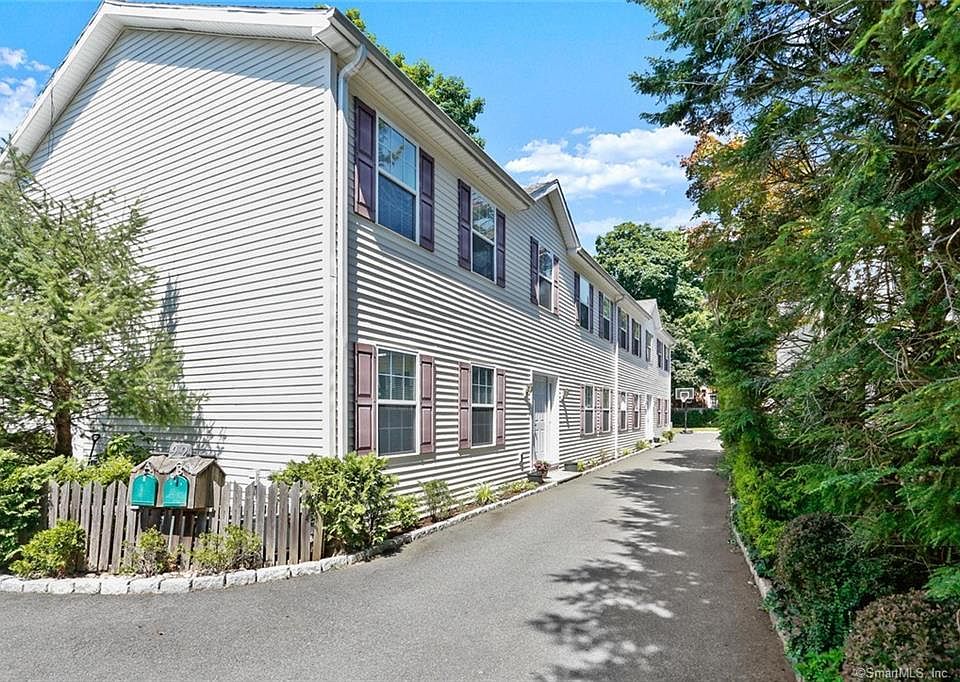 92 Valley Rd, Cos Cob, CT 06807 Zillow