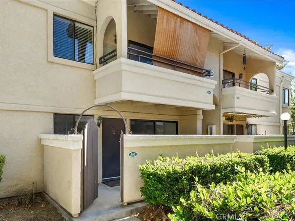 18802 Mandan St APT 905, Santa Clarita, CA 91351