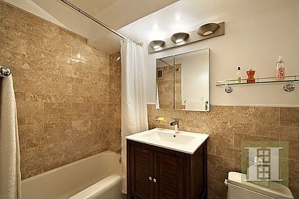 4th image of 510 E 86th St APT 2D