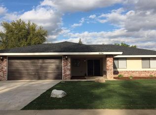 9124 Hemingway Pl, Bakersfield, CA 93311