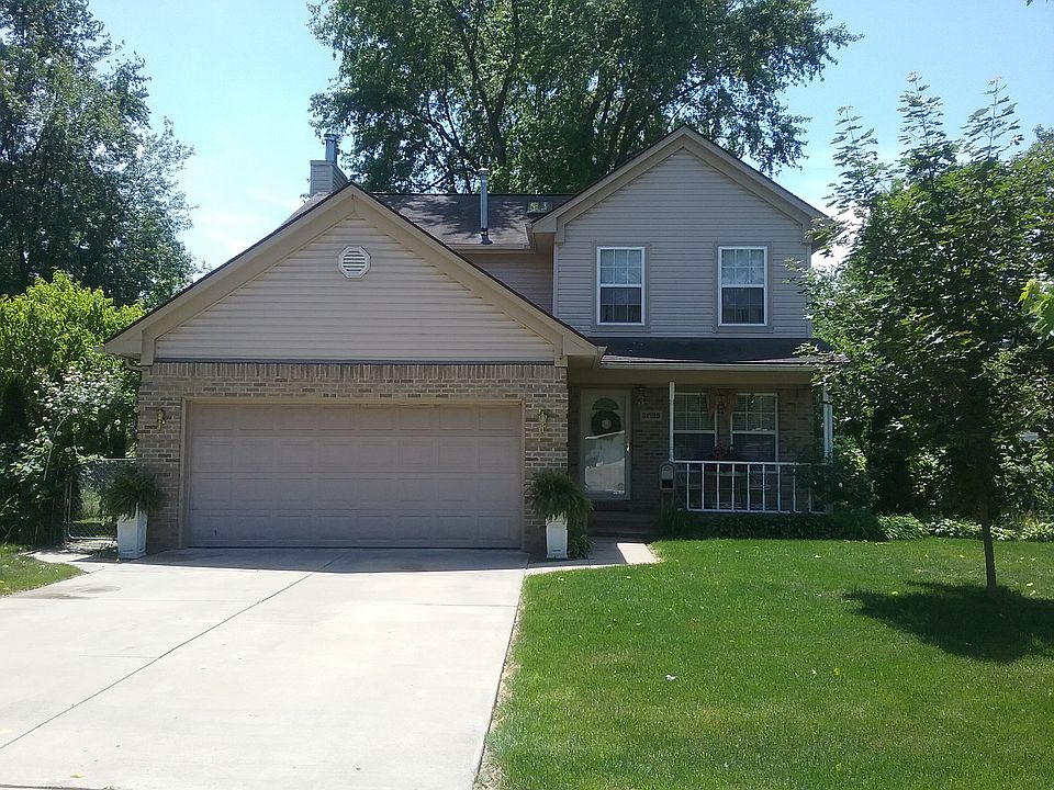 1st image of 31725 Donnelly St