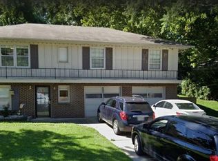 11505 E Thompson St, Independence, MO 64054