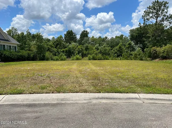 8088 Garden Pointe NE, Leland, NC 28451