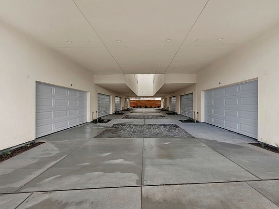 5th image of 8234 University Ave #E9250b2b7