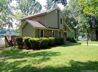 262 Springwood Dr, Mount Gilead, NC 27306