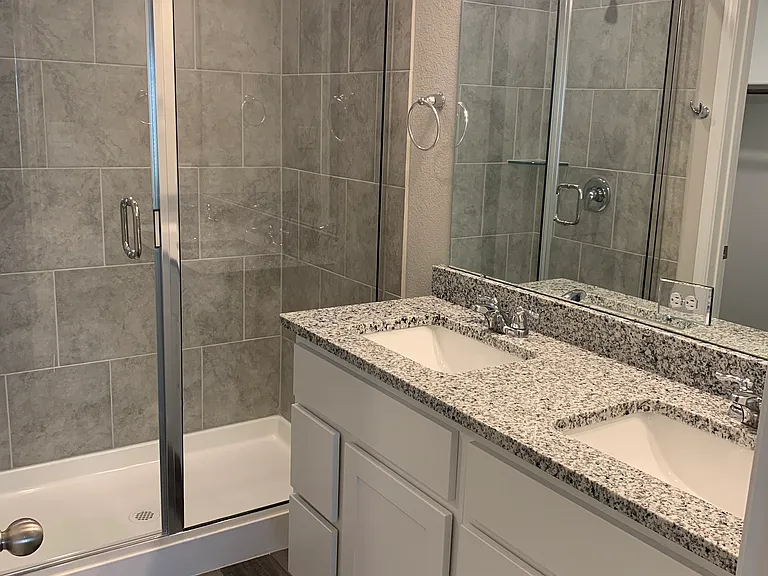 2111 Chief St — Photo 14