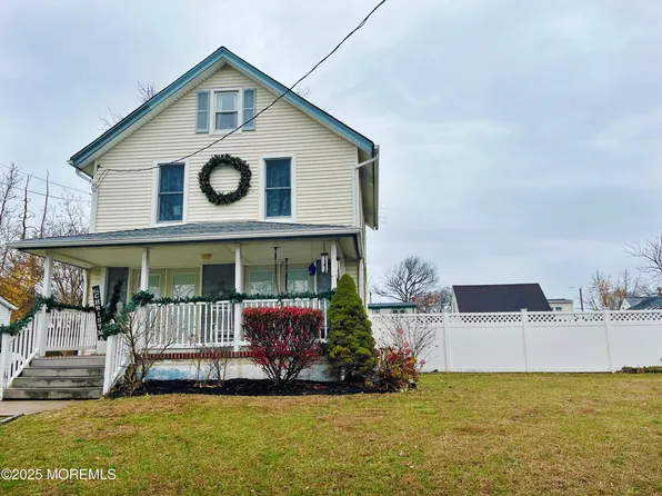 21 13th Street, Hazlet, NJ 07734
