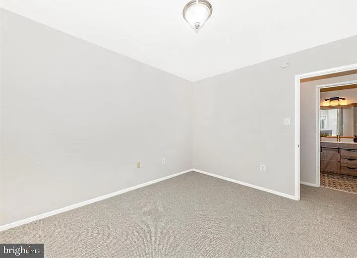 4411 Romlon St #301 — Photo 26