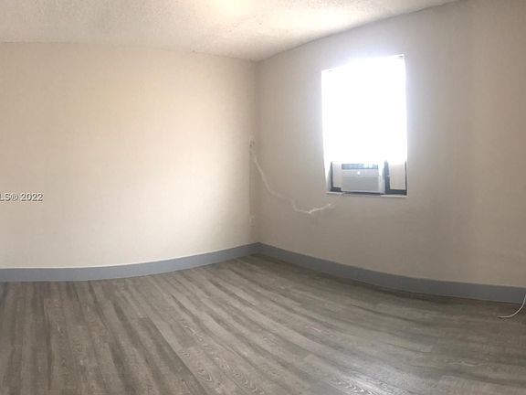 5th image of 1801 NW 2nd Ct APT 103