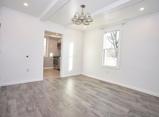 823 Maple Way, Oakmont, PA
