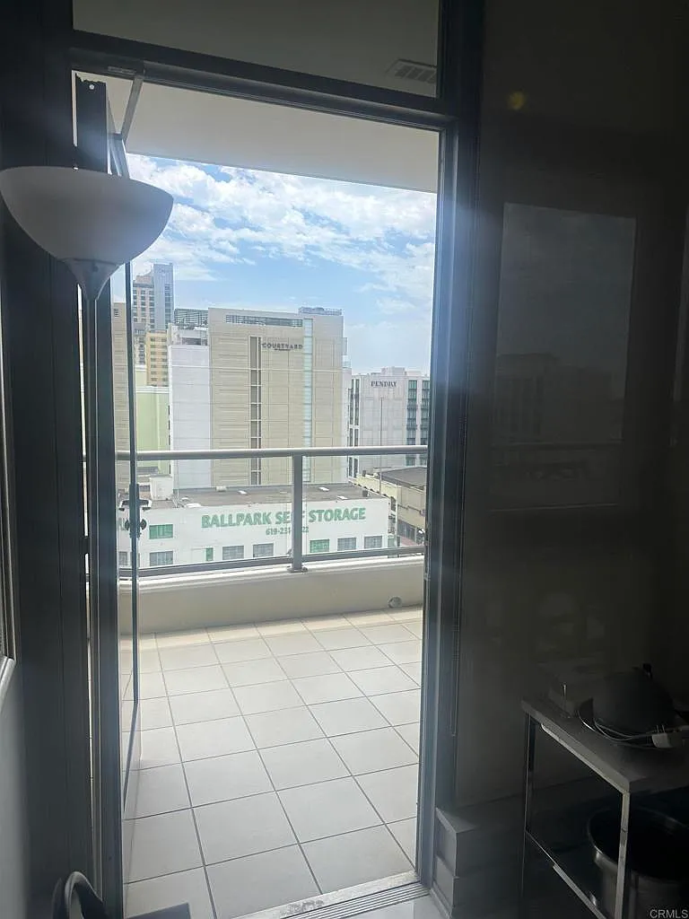 1 bed, 1.0 bath, 679 sqft, $3,600 — Photo 4