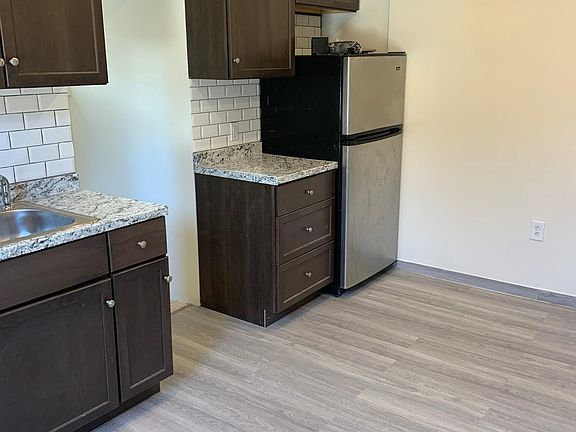 4th image of 1454 78th St #1