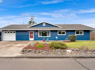 679 Kingwood St, Florence, OR 97439