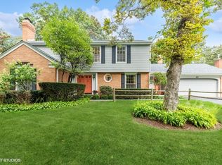 583 Beverly Pl, Lake Forest, IL 60045
