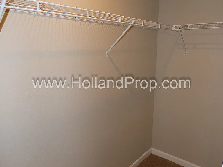 18390 Annamae Ln — Photo 22